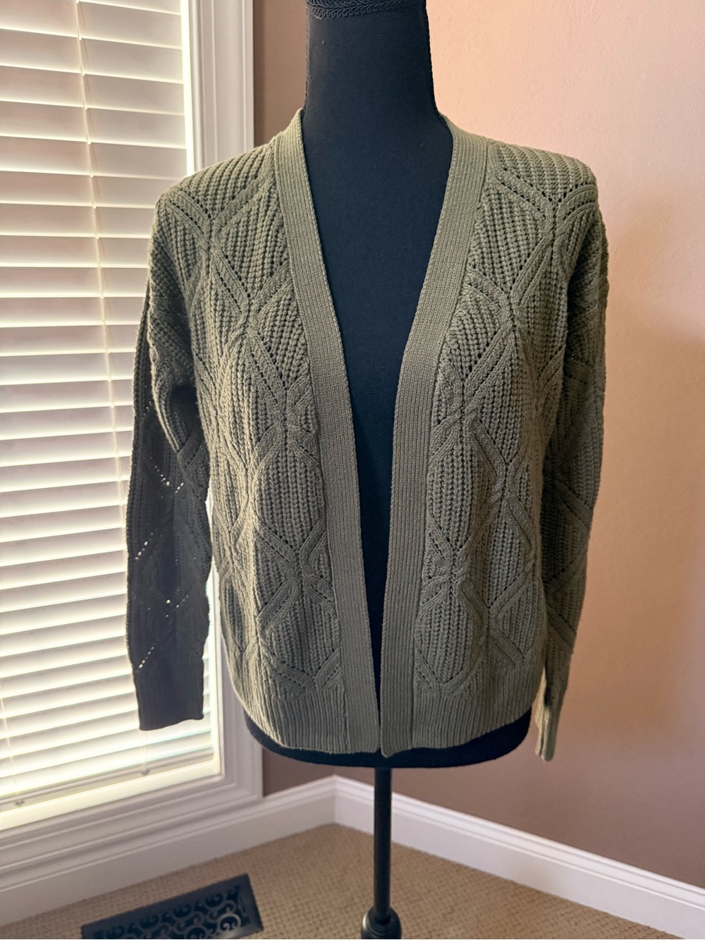 Pink Rose Olive Sage Green Cable Knit Open-Front Open Weave Cardigan Size Medium
